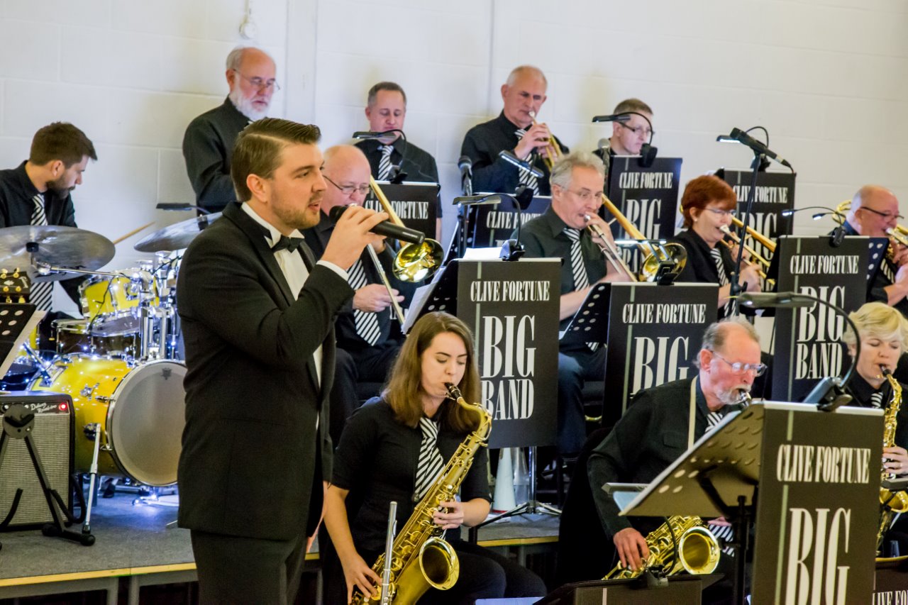 Christmas Big Band Swing