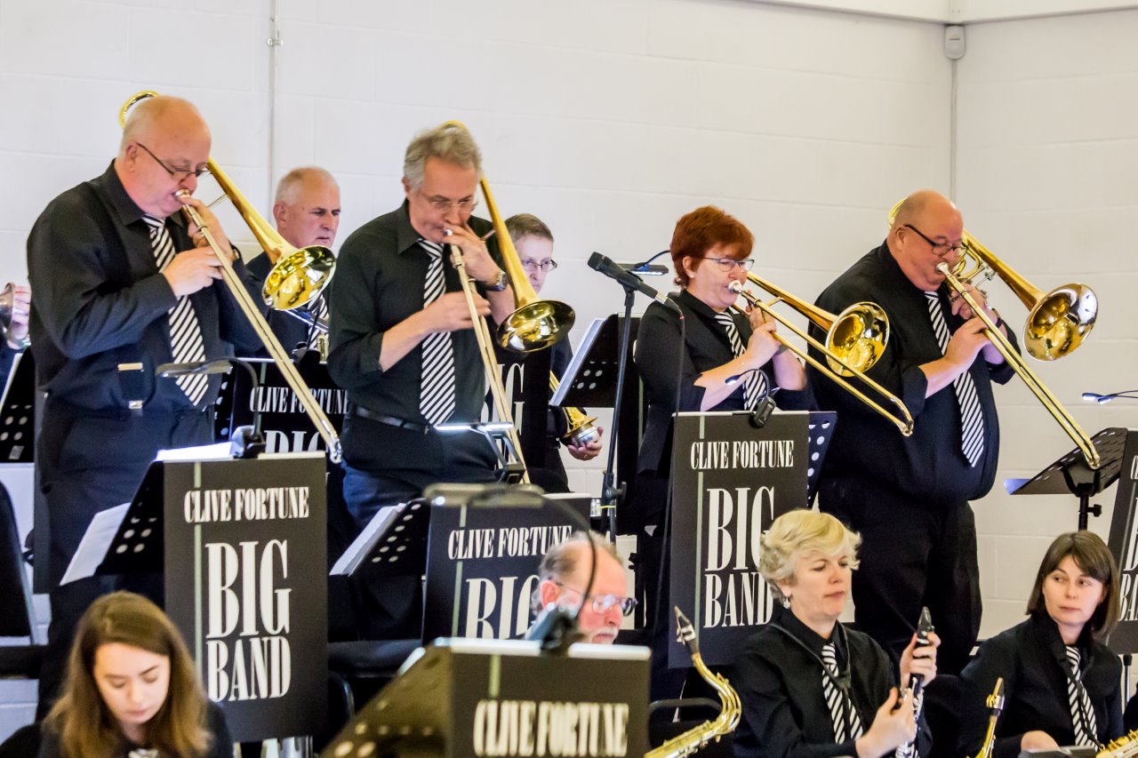 Christmas Big Band Swing